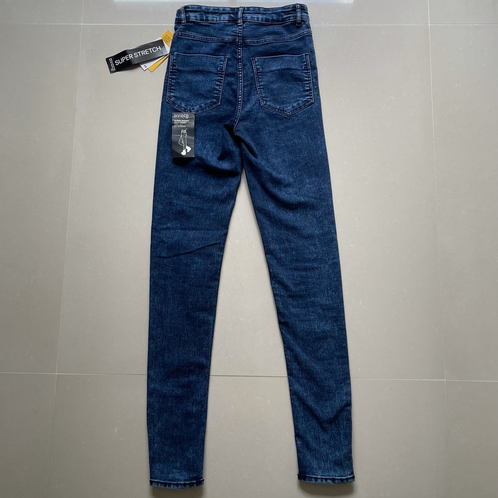 NWT Divided H&M Super Stretch Jeans - Picture 3 of 4